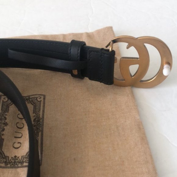 Gucci Leather Double G buckle  Belt Black Made in Italy 1in Wide New Sz. 100-40 - Picture 5 of 10